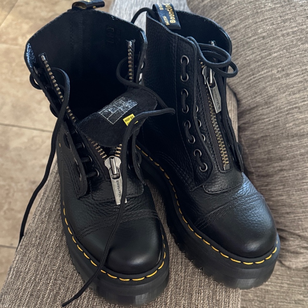 Dr. Martens Black Leather Footbed